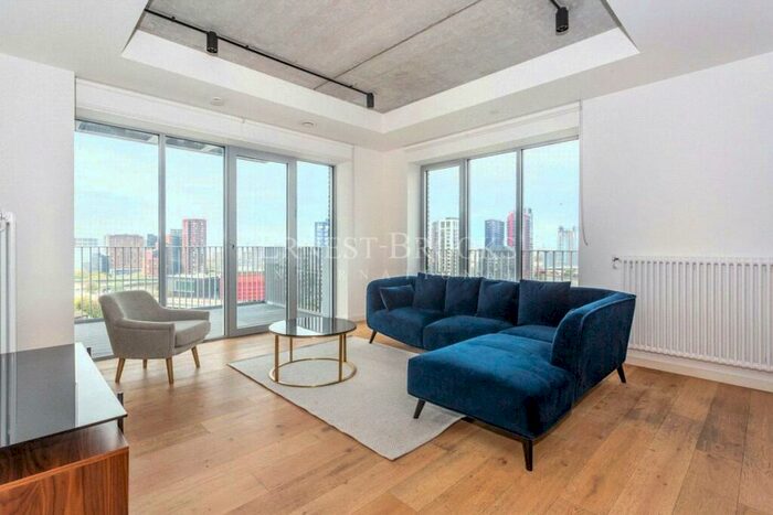 2 Bedroom Apartment To Rent In Serapis House, Goodluck Hope Walk, London, E14