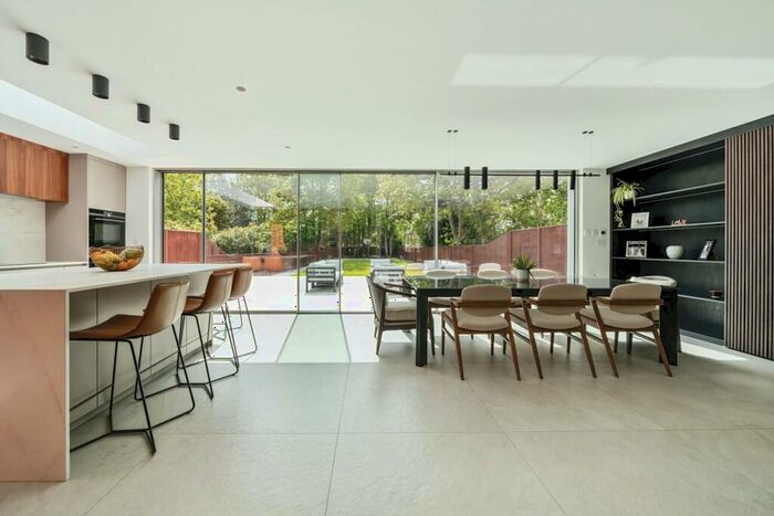 5 Bedroom Detached House For Sale In Park Road, Beckenham, BR3