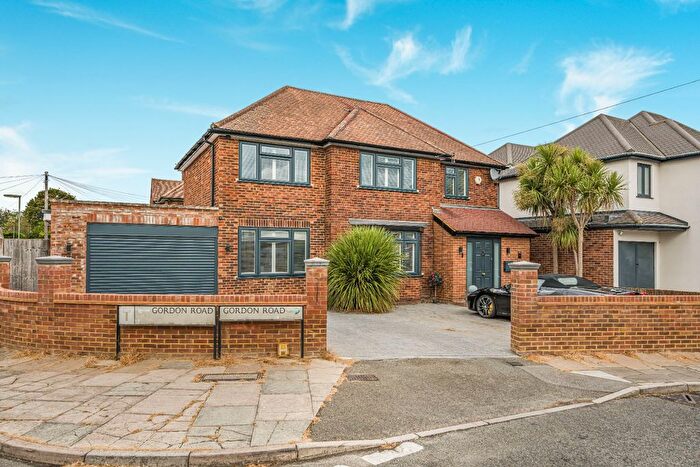 5 Bedroom Detached House For Sale In Shepperton, Surrey, TW17