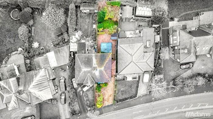 2 Bedroom Semi Detached House For Sale In Grappenhall Road, Stockton Heath, Warrington, WA4