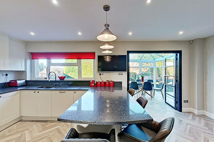 5 Bedroom Detached House For Sale In Carlton Close, Sutton Coldfield, B75
