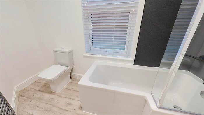 2 Bedroom Flat To Rent In Cheriton High Street, Folkestone, CT19