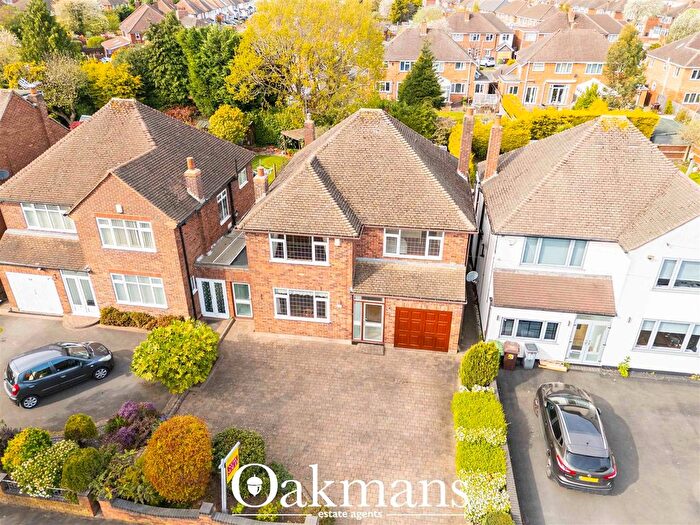 4 Bedroom Detached House For Sale In Shakespeare Drive, Shirley, Solihull, B90