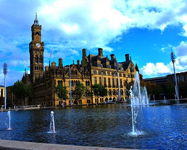 1 Bedroom Flat For Sale In Canal Road, Bradford, BD1