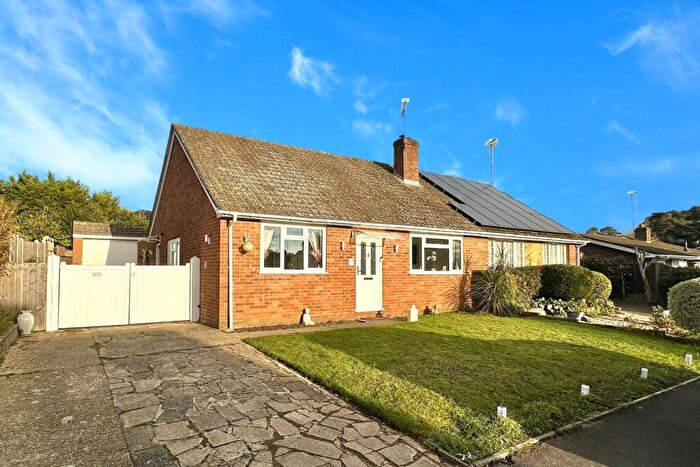 2 Bedroom Semi-Detached Bungalow For Sale In Turnville Close, Lightwater, GU18