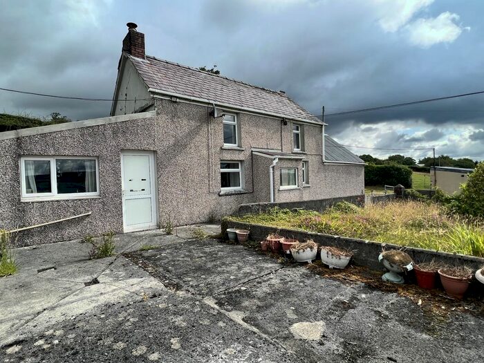 2 Bedroom Detached House For Sale In Tirycoed Road, Glanamman, Ammanford, Carmarthenshire., SA18