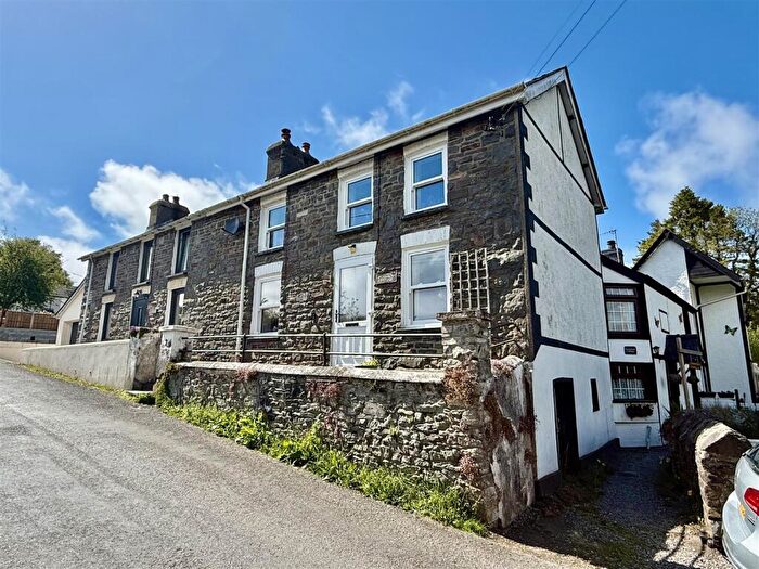 2 Bedroom Cottage For Sale In Cwrtnewydd, Llanybydder, SA40