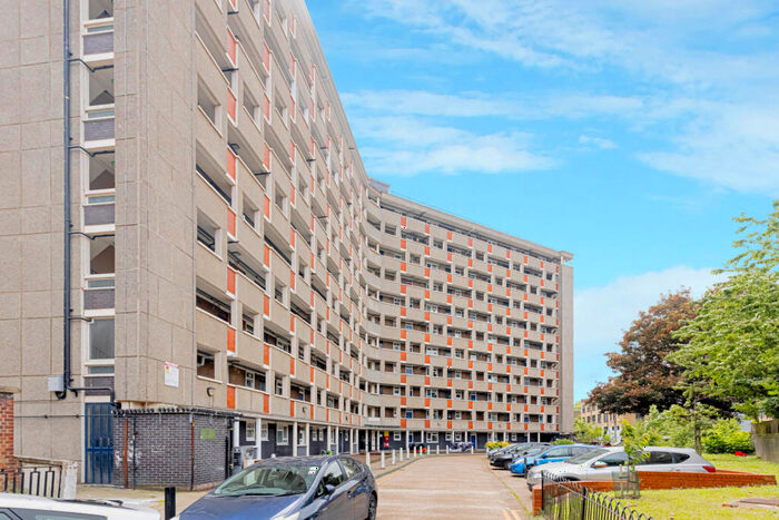 1 Bedroom Flat To Rent In George Loveless House, Diss Street, E2