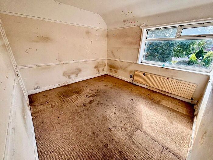 3 Bedroom Terraced House For Sale In Beckton Gardens, Manchester, M22