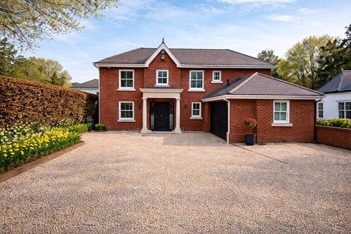 4 Bedroom Detached House For Sale In Weathercock Lane, Woburn Sands, Milton Keynes, MK17