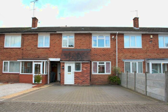3 Bedroom Terraced House To Rent In Toll House Road, Rednal, Birmingham, B45