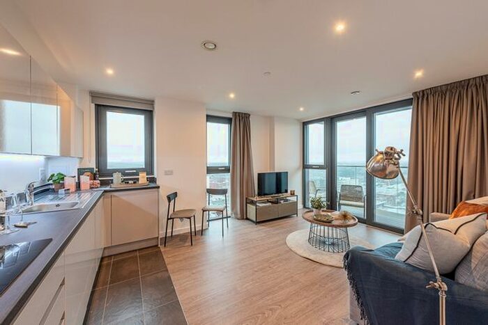 1 Bedroom Flat To Rent In Sutton Court Road, Sutton, SM1