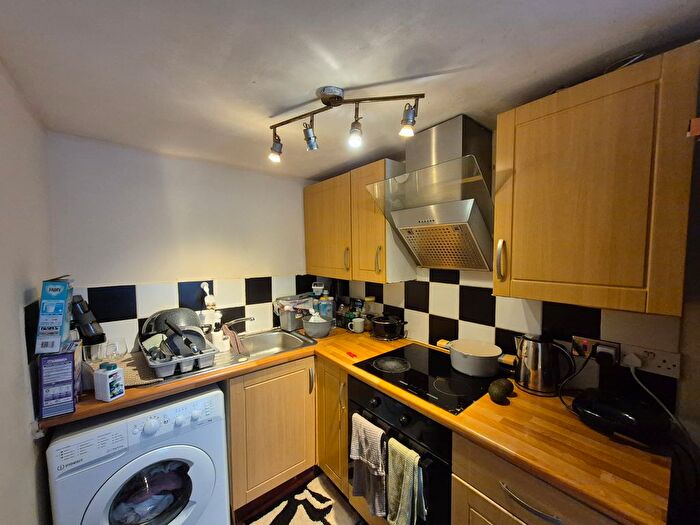 1 Bedroom Flat To Rent In Ripple Road, Barking, IG11