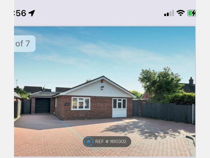 5 Bedroom Bungalow To Rent In Reading Road, Winnersh, Wokingham, RG41