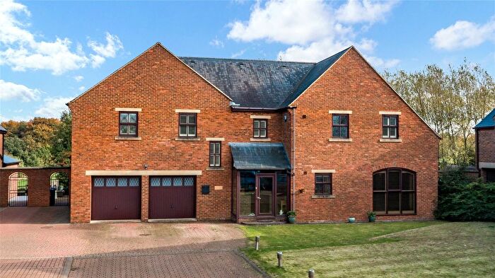 4 Bedroom Detached House For Sale In Beech House, Clumpcliffe, Methley Lane, Methley, Leeds, LS26