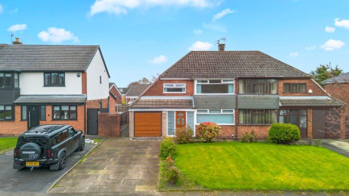 3 Bedroom Semi-Detached House For Sale In Greenfields Crescent, Ashton-In-Makerfield, WN4