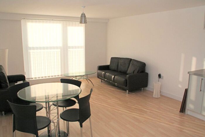2 Bedroom Apartment To Rent In Lakeside Rise, Manchester, M9