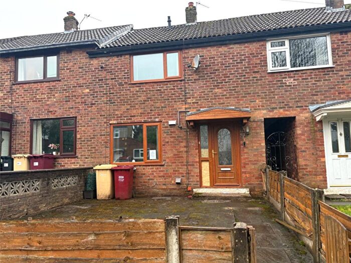 2 Bedroom Mews For Sale In Deepdale Road, Bolton, Greater Manchester, BL2