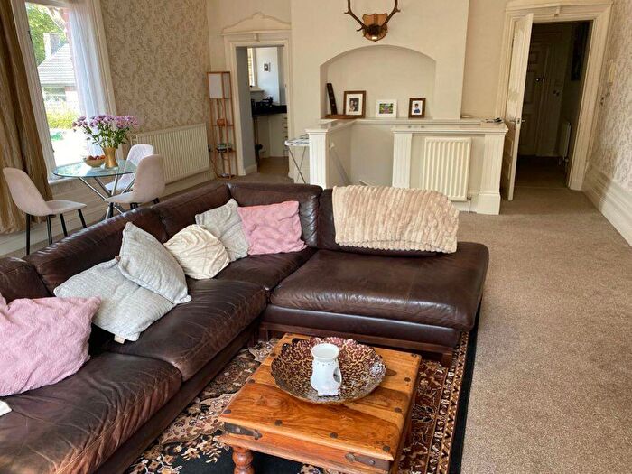 2 Bedroom Apartment To Rent In Boothroyd House, Sale, M33
