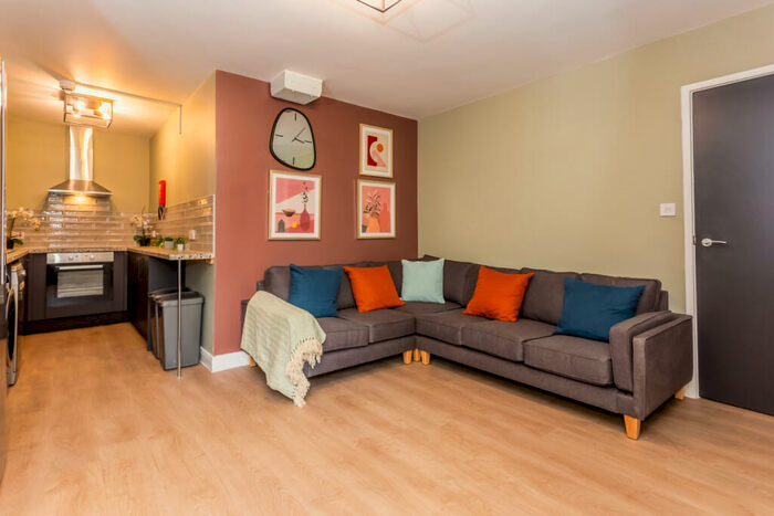 5 Bedroom Property To Rent In Flat, Crossgate Lofts, Durham, DH1