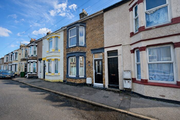 3 Bedroom Terraced House For Sale In Invicta Road, Sheerness, Kent, ME12