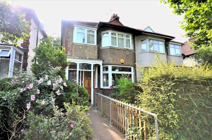 1 Bedroom Flat To Rent In Sunny Hill, London, NW4