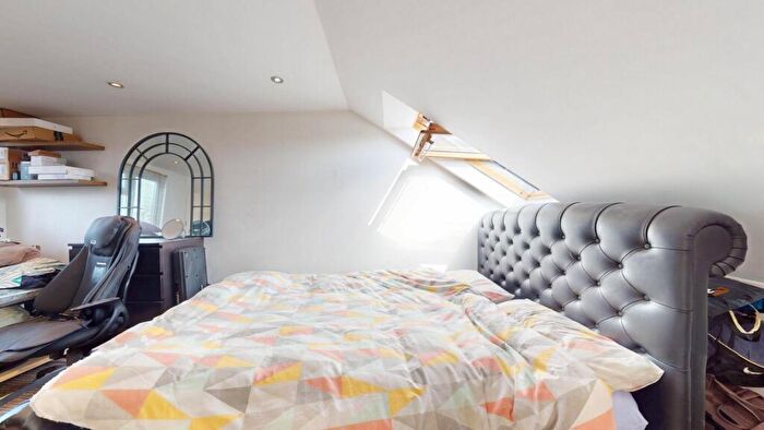 2 Bedroom Flat To Rent In Saint Kilda's Road, Harrow, HA1