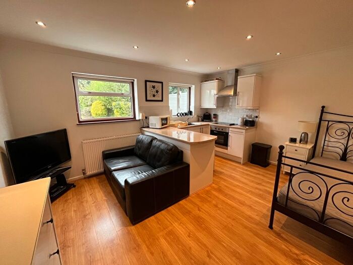 Studio To Rent In Bedford Road, Sutton Coldfield, B75