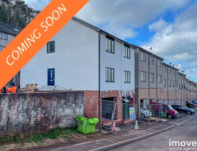 2 Bedroom Semi-Detached House To Rent In Grange Road, Torquay, TQ1