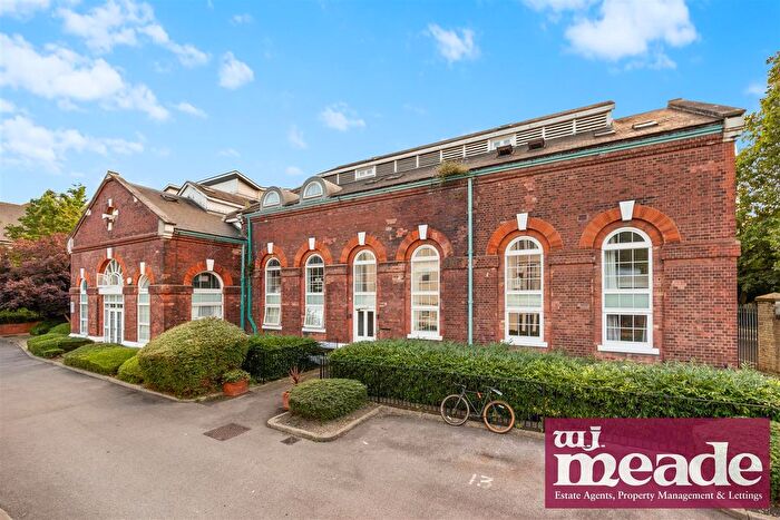 2 Bedroom Flat To Rent In The Renovation, Woolwich Manor Way, E16