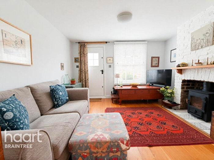 2 Bedroom End Of Terrace House For Sale In Woolpack Lane, Braintree, CM7