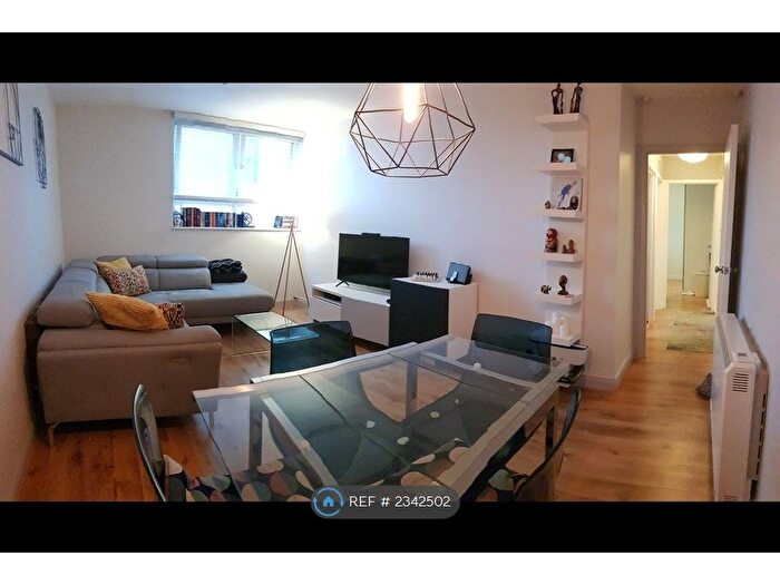 1 Bedroom Flat To Rent In Stour Road, Dagenham, RM10