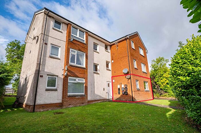 1 Bedroom Flat For Sale In Oakfield Drive, Dumfries, DG1