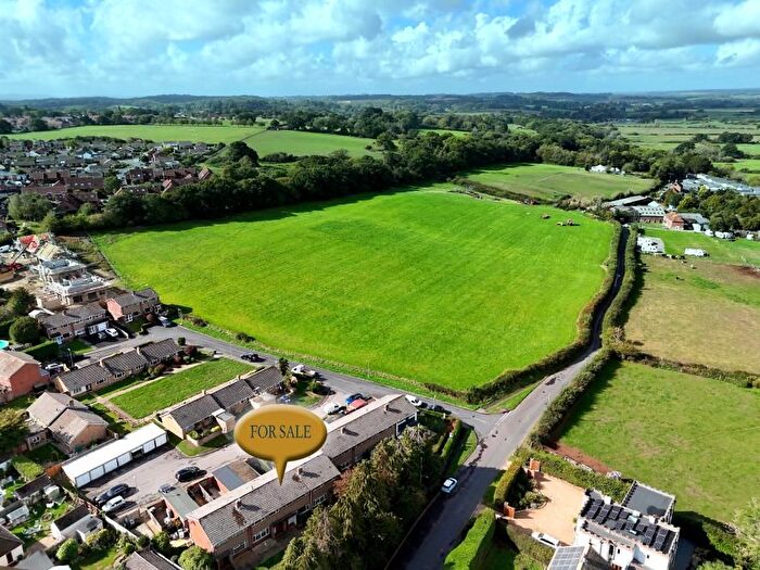 3 Bedroom Terraced House For Sale In Candys Close, Corfe Mullen, BH21