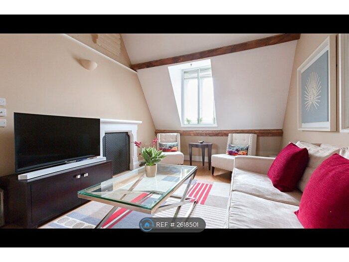 2 Bedroom Flat To Rent In London, London, NW1