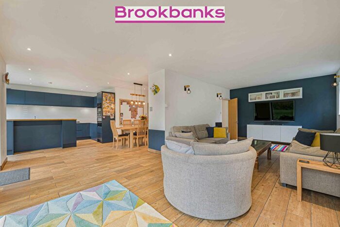 5 Bedroom Detached House For Sale In Green Court Road, Crockenhill, BR8