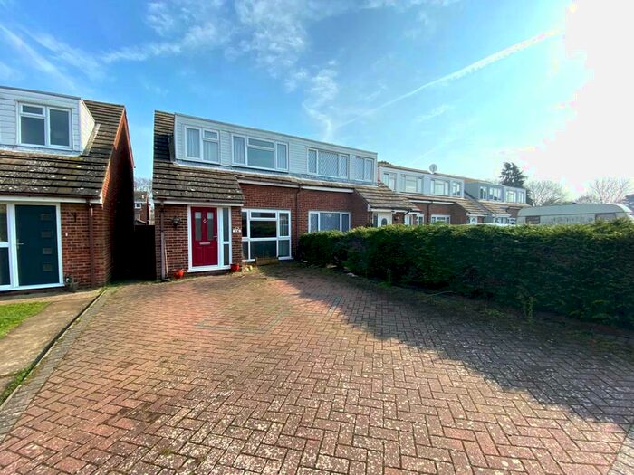 3 Bedroom Semi-Detached House To Rent In Onslow Crescent, Blackheath, Colchester, Essex, CO2