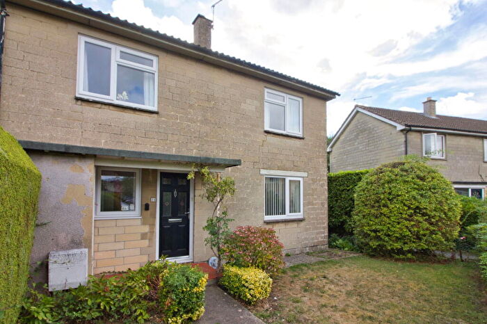 3 Bedroom End Of Terrace House For Sale In Oliver Avenue, Corsham, SN13
