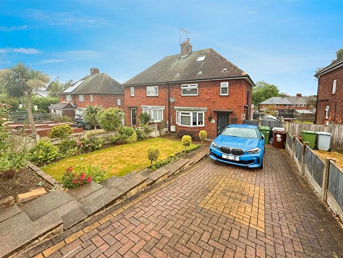 3 Bedroom Semi-Detached House For Sale In Haywood Oaks Lane, Blidworth, Mansfield, NG21