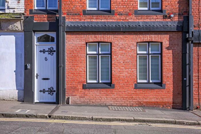 1 Bedroom Terraced House To Rent In Chatham Street, Ramsgate, Kent, CT11