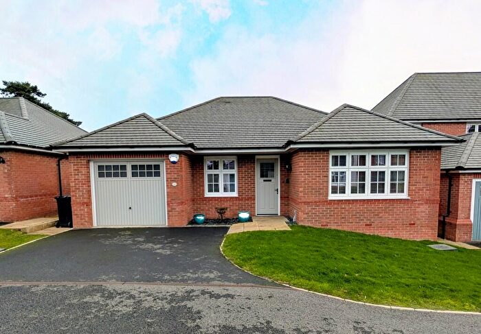 3 Bedroom Detached Bungalow For Sale In Acorn Drive, Ashbourne, DE6