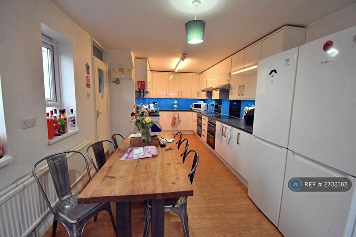 7 Bedroom Terraced House To Rent In Hillside Court, Reading, RG1