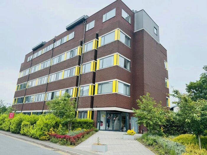 1 Bedroom Apartment To Rent In Union Road, Solihull, B91