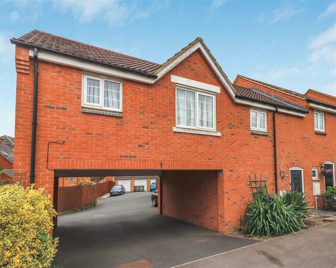 1 Bedroom Apartment To Rent In Clarendon Close, Corby, NN18