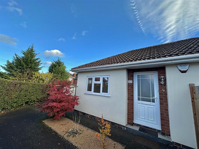 3 Bedroom Detached House To Rent In Sutton Avenue, Chellaston, Derby, DE73