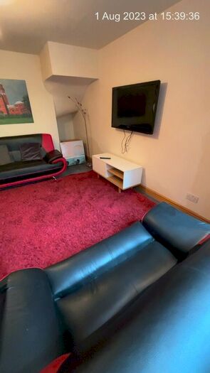 7 Bedroom Barn Conversion To Rent In Tiverton Road, Selly Oak, B29