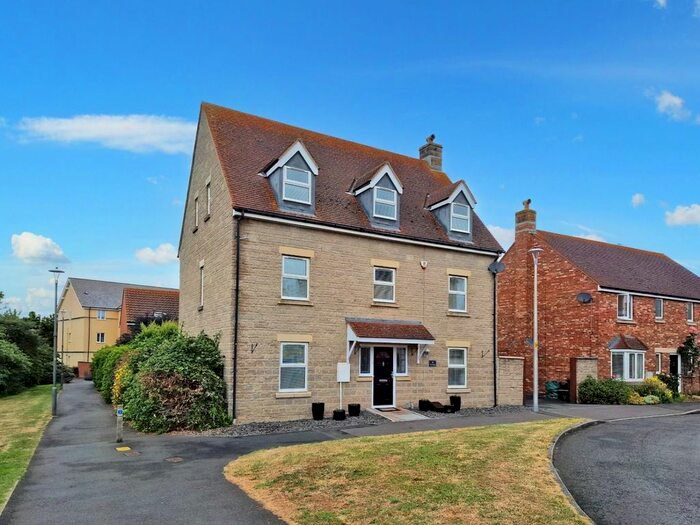 5 Bedroom Property To Rent In The Finches, Portishead, BS20