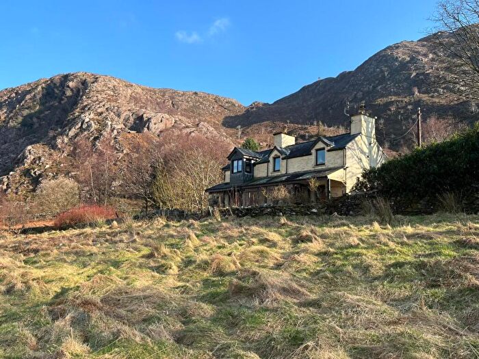 3 Bedroom Cottage For Sale In Beddgelert, Caernarfon, LL55