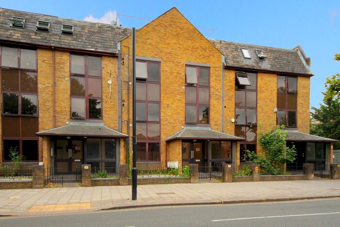 Studio To Rent In The Metro Centre, St. Johns Road, Isleworth, TW7