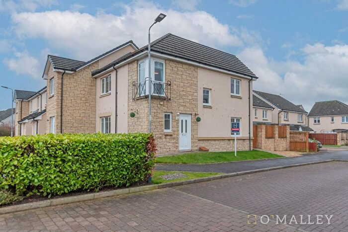 3 Bedroom Semi-Detached House For Sale In Talorcan, Alloa, FK10